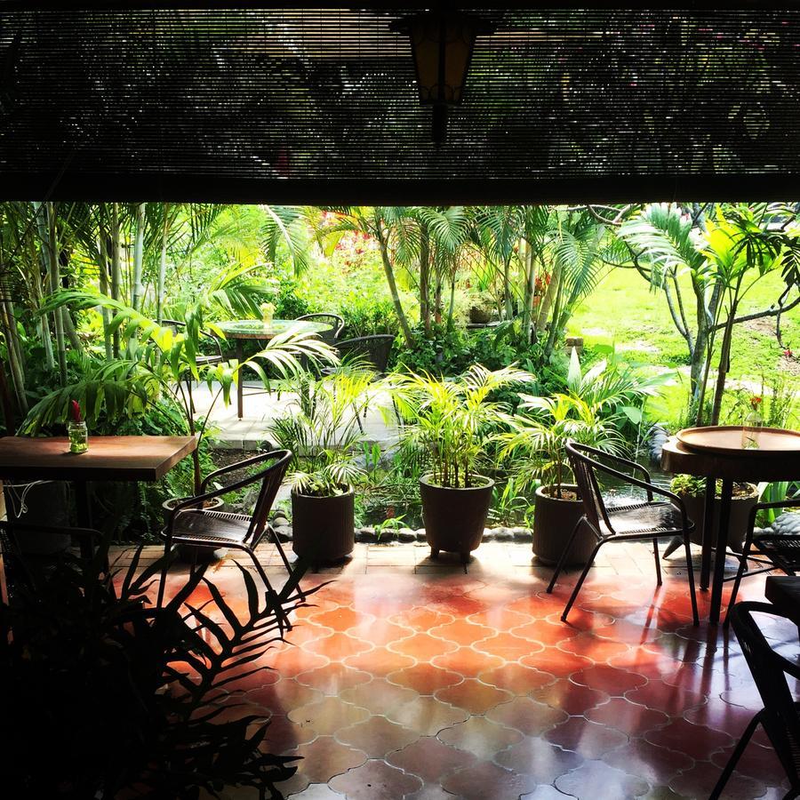 Cinco Hotel B&B San Salvador Exterior foto